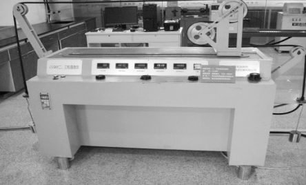 二、三輪曲撓試驗機